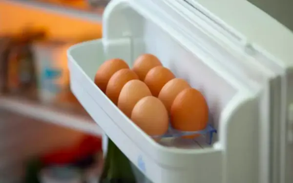 Eggs should not be stored in the refrigerator door