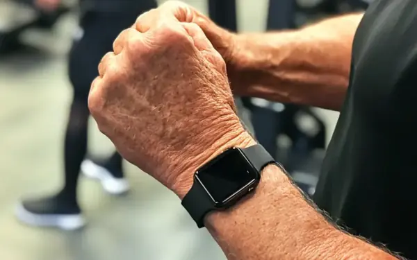 My Husband Left Me for His Mistress After 36 Years — But a Pop-up Message from His Smartwatch Turned the Tables
