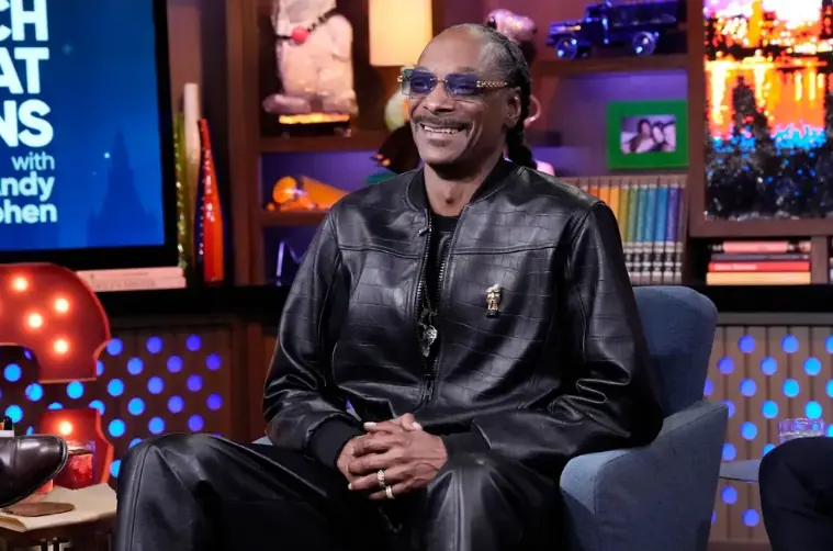 Meet Snoop Dogg's 'Hot' Wife of 27 Years He Met in High School – Pics