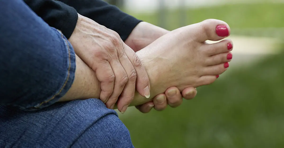 How Your Feet Could Be Signaling Heart Problems and Clogged Arteries