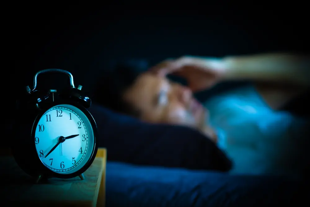 Waking Up Between 3 am and 5 am? Here’s What It Means