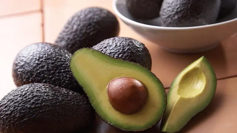 Avocado Seed Remedy: A Natural Solution to High Cholesterol, Poor Circulation, and Arthritis