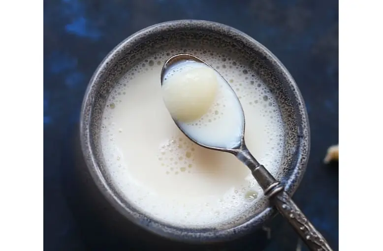 7 Incredible Benefits of Boiling Garlic in Milk: A Health Remedy That Works in Days