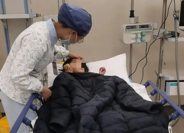 A 4-Year-Old Girl Nearly Lost Her Life to Diabetes — Parents in Tears: “I Spoiled Her Too Much!”