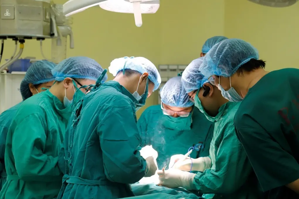 Doctors Reveal the Reasons Why More and More Young People Are Getting Cancer