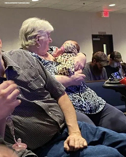 A STRANGER TOOK MY BABY IN HER ARMS—AND I ALMOST CRIED FROM RELIEF