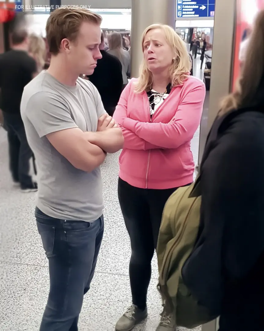 I Got a Free First-Class Seat – My Entitled Brother Thought He Deserved It Just for Existing & My Family Took His Side