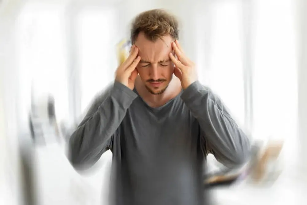 About 15 Minutes Before a Stroke, the Body Often Sends 4 Clear Signals: Call for Help Immediately