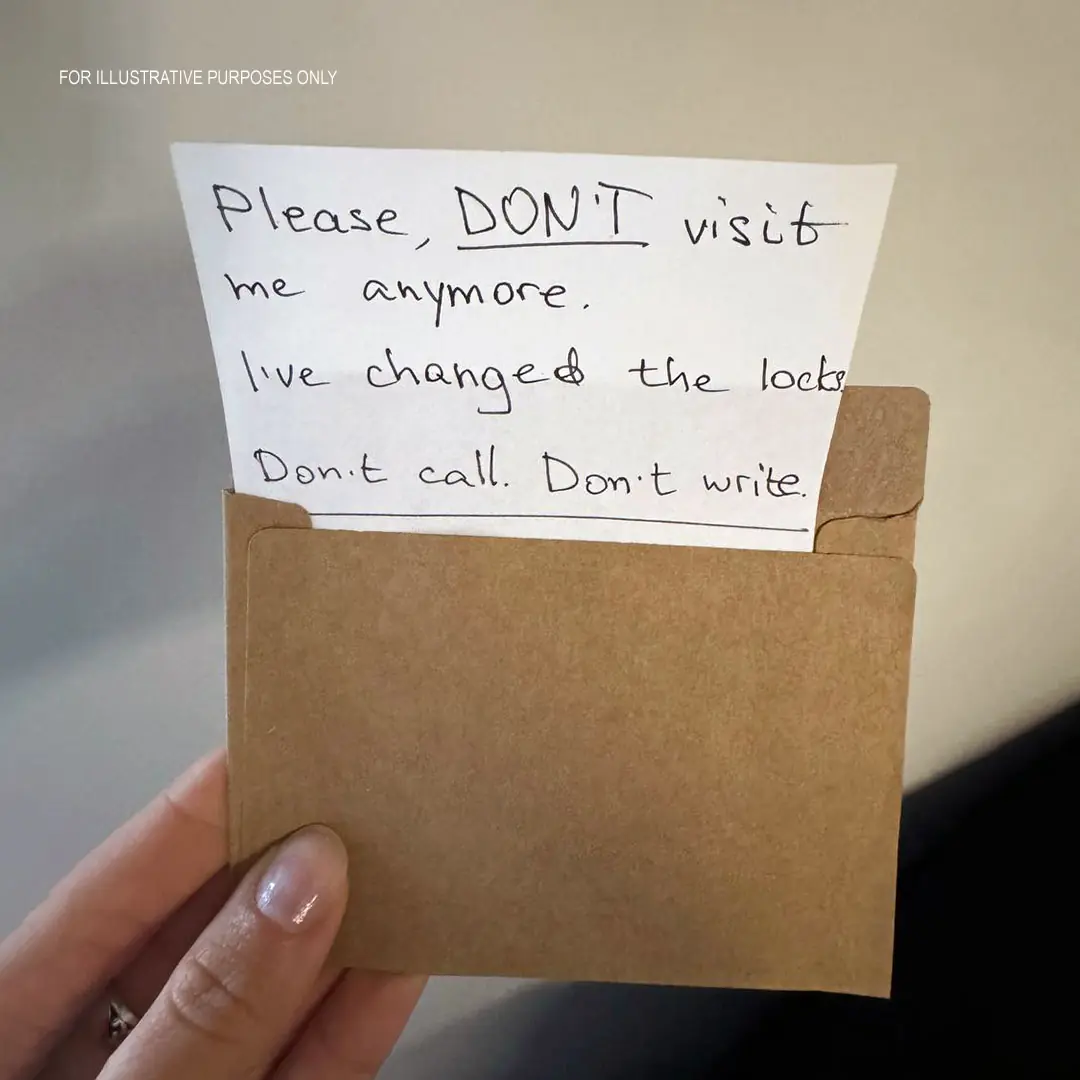 "My Grandma Told Me to Stay Away—The Truth Behind Her Letter Shattered My Heart!"