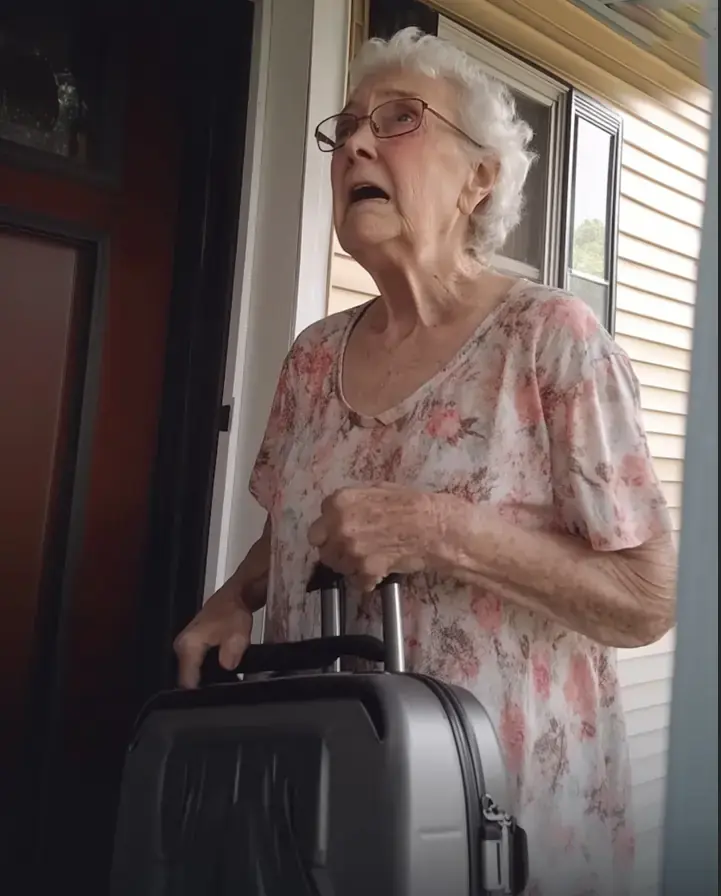 What Happened to My 80-Year-Old Mother? Son’s H3artbreaking Discovery After Sending Her to a Nursing Home