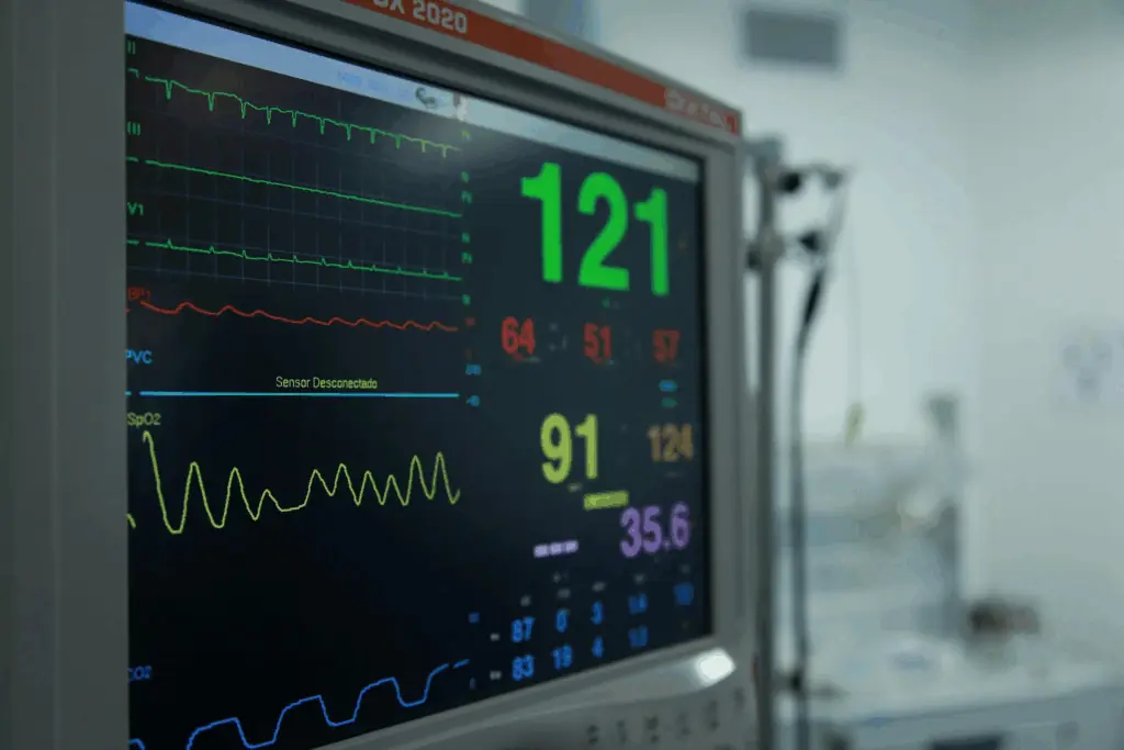 Cardiologist Breaks Down 3 Unexpected Red Flags Of A Weak Heart