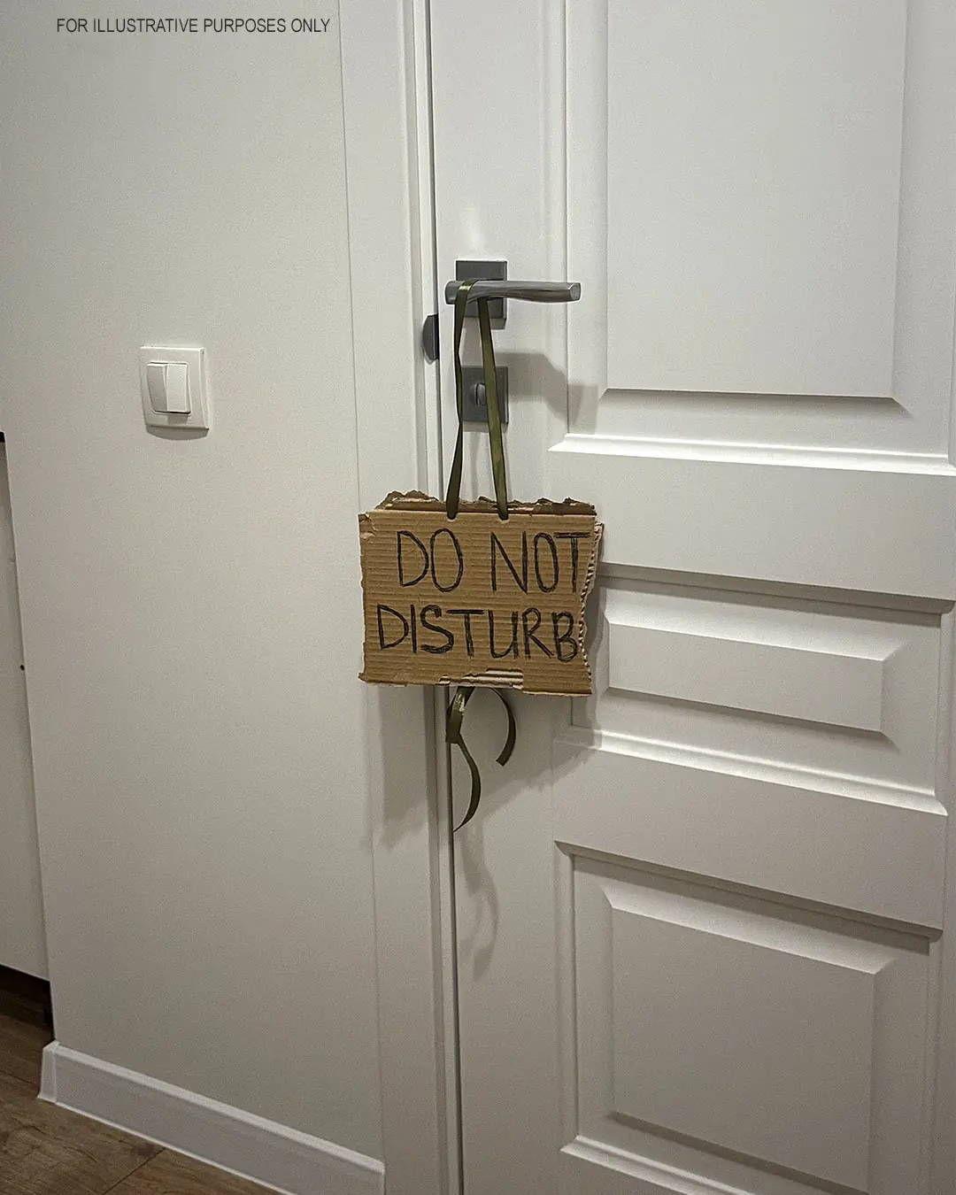 My Husband Puts Up a 'Do Not Disturb' Sign Every Time I Need Help with the Kids