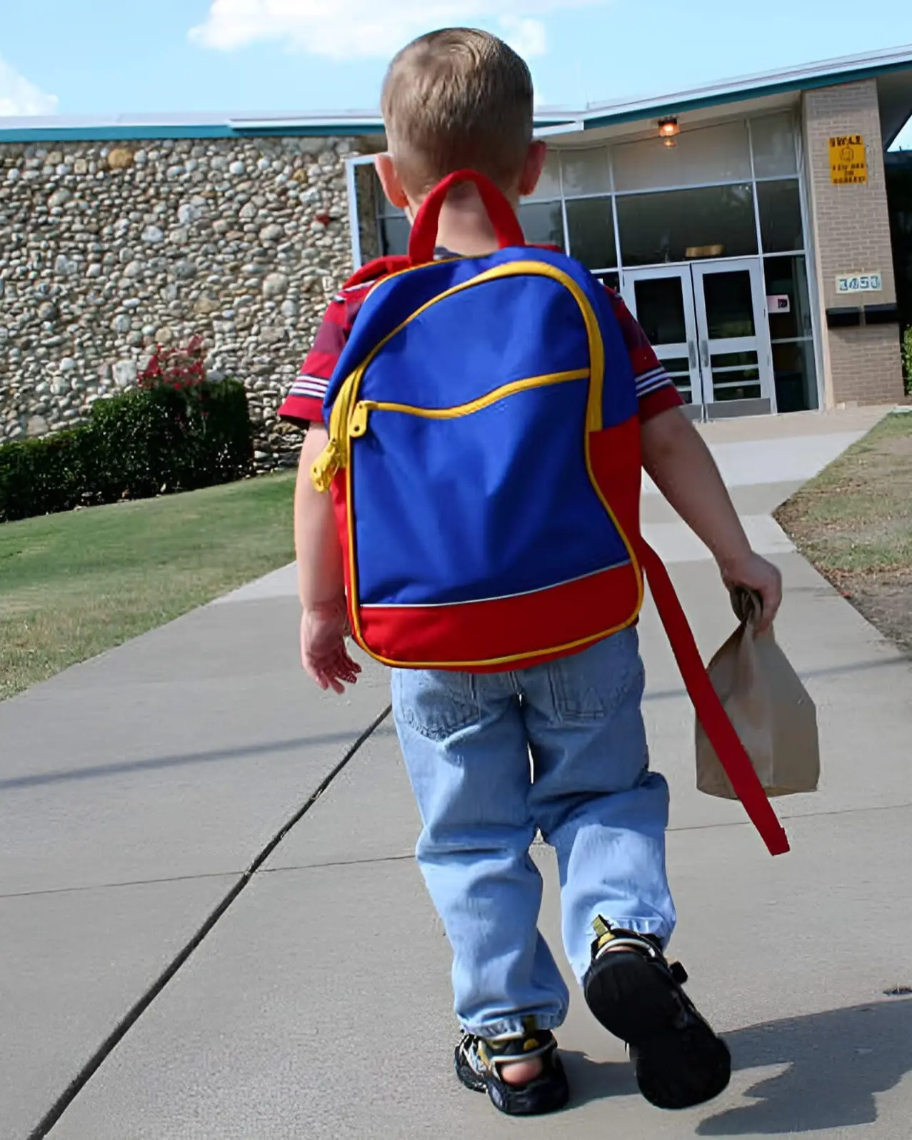 The Second Lunch: How One Quiet Act Sparked a Schoolwide Movement.
