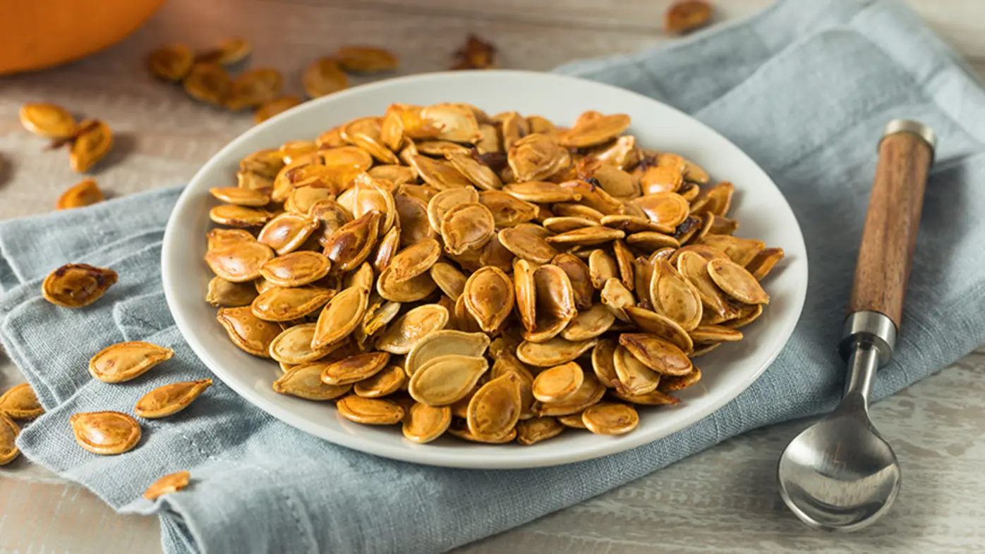 Scientifically Proven Benefits of Pumpkin Seeds (Pepitas) and Pumpkin Seed Oil
