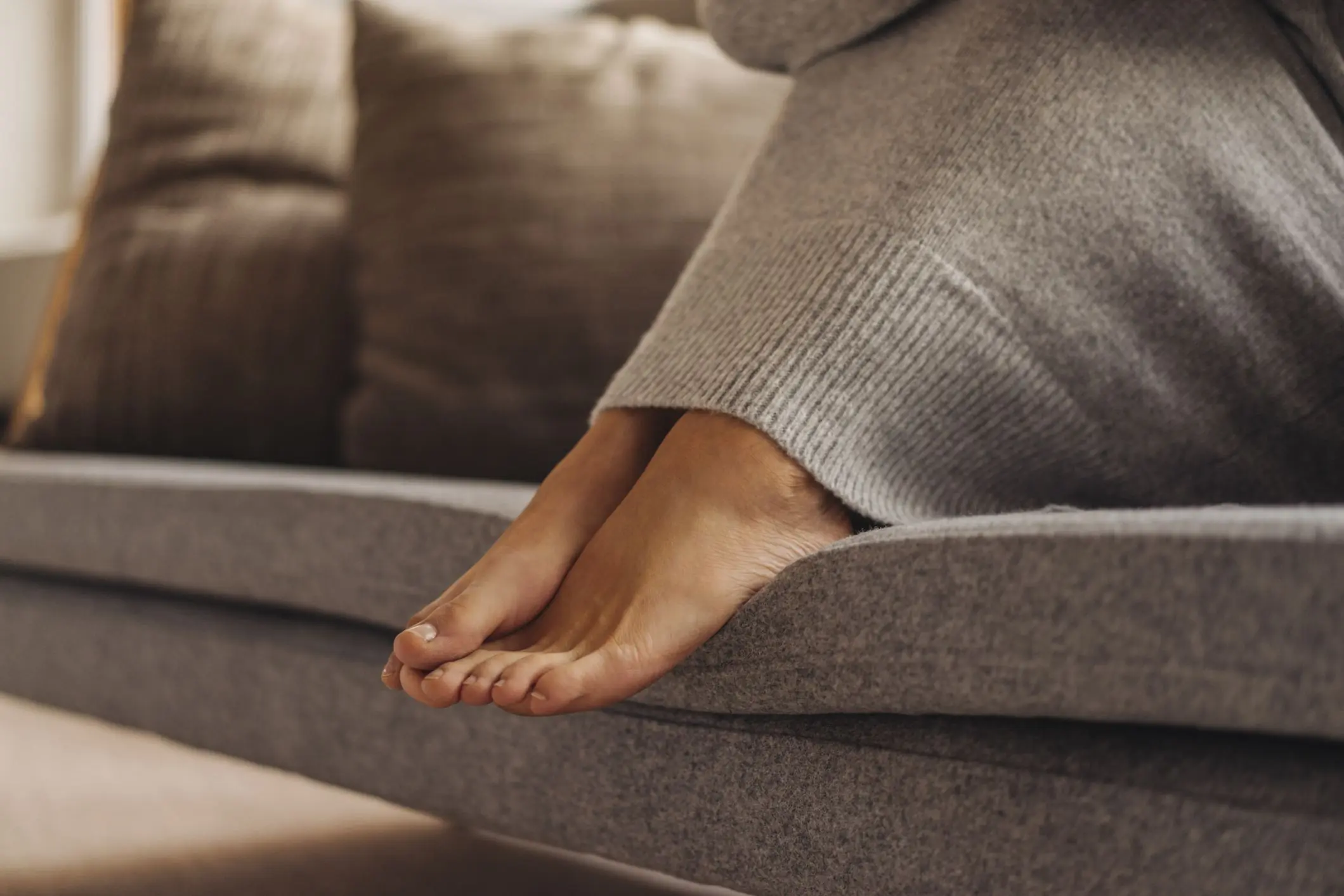 6 Surprising Reasons Why Your Feet Are Cold