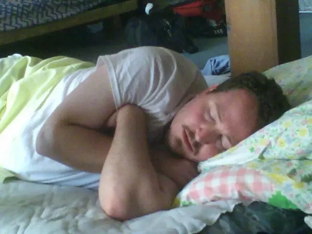 What Sleeping with Your Arms Crossed Really Says About You