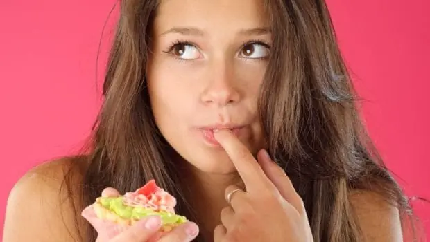 10 Warning Signs You’re Eating Too Much Sugar – Many People Ignore #5