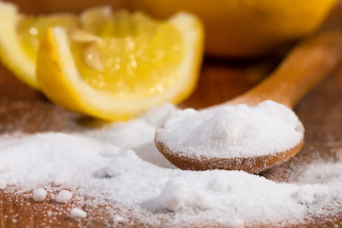 Baking Soda (Bicarbonate of Soda): Uses and Benefits (Science Based)