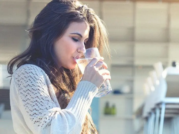 Drink Water On An Empty Stomach Immediately After Waking Up – 8 Powerful Benefits