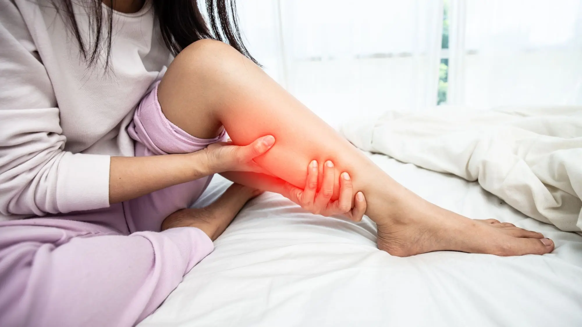 This is why you have leg cramps at night and how to fix this problem