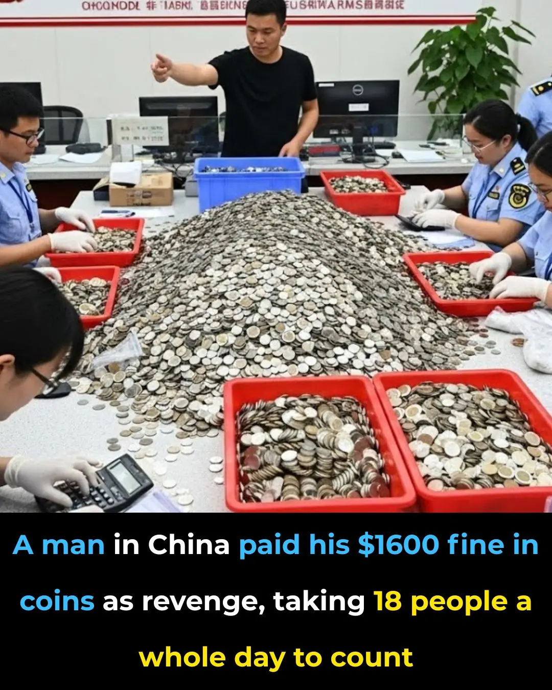 Man in China Fines Officials with Coins, Making a Silent but Powerful Statement