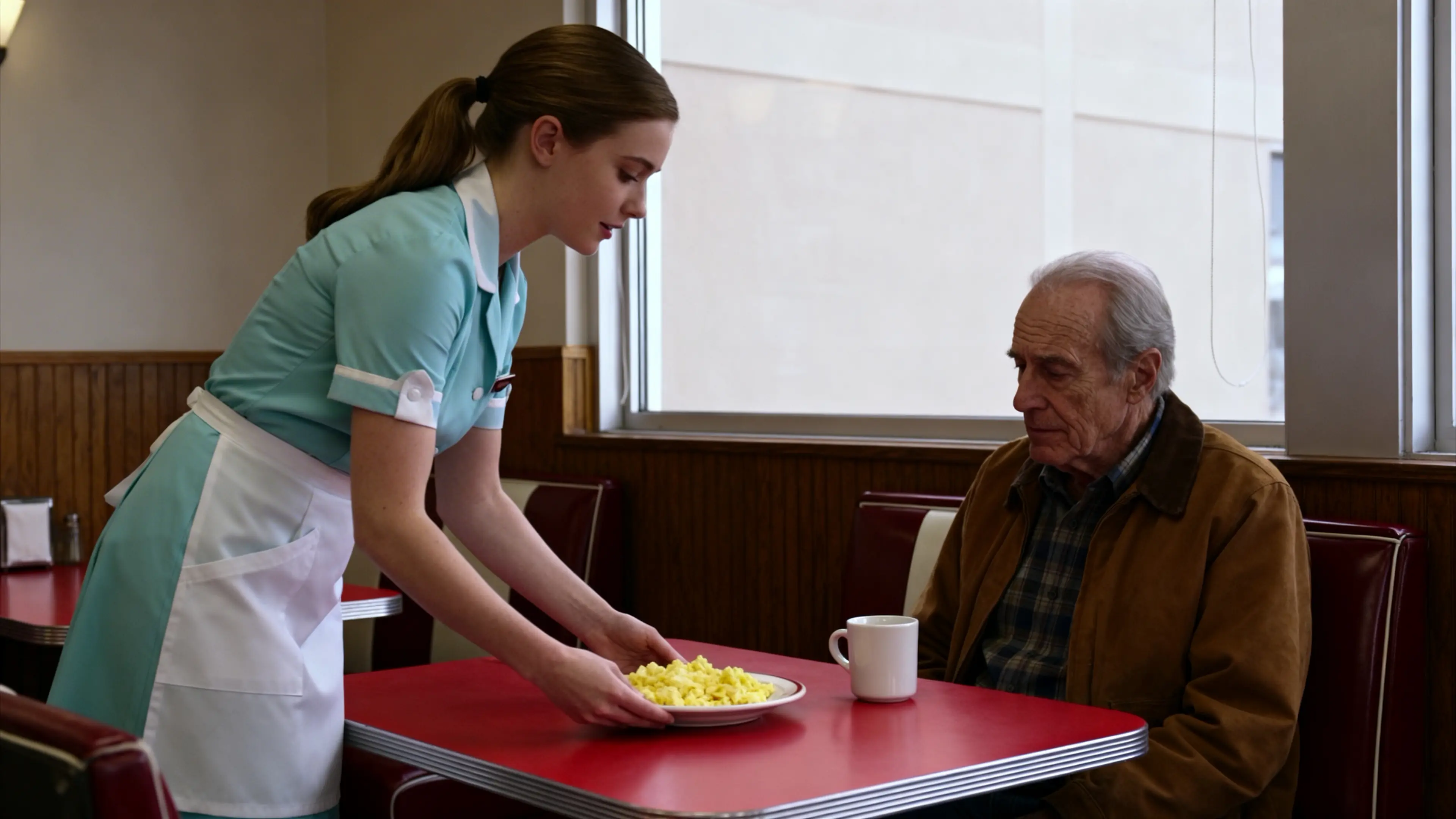 A Waitress Secretly Fed an Old Man Every Day — One Morning, Two SUVs Pulled Up to Her Diner