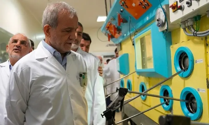 The scenario of removing uranium from Iran and the logistical challenge for the US