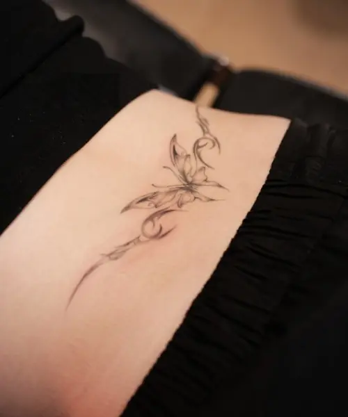 If you see someone with a tattoo like that or something very similar, it's best to leave quickly.