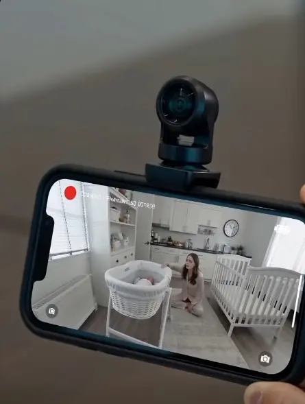 On the way to the office, I opened the nursery camera app on my phone.