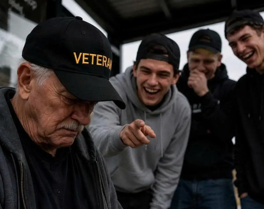 Young Thugs Mocked an Old Veteran with a Prosthetic Leg—One Minute Later, They Regretted It