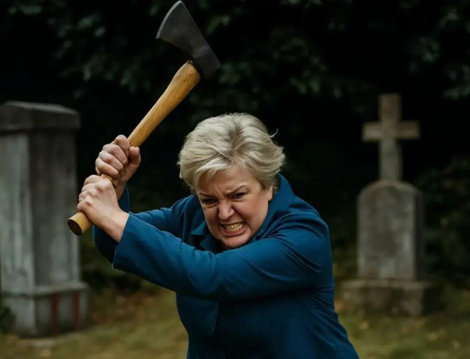 During her son’s funeral, the mother grabbed an axe and struck the coffin lid several times: when the lid broke, people saw something horrifying
