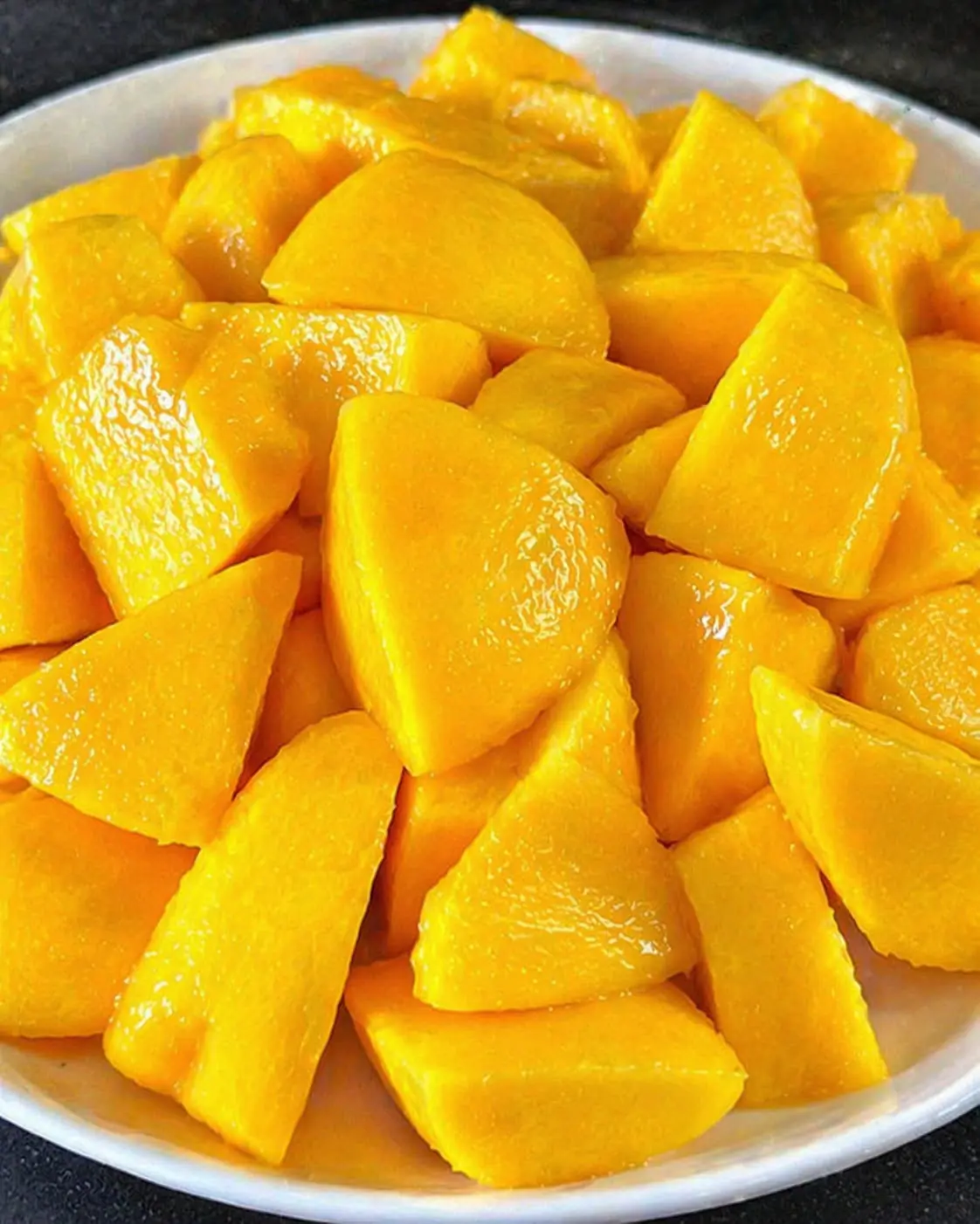 Mango: Proven Benefits and Nutrition Facts (Science Based)