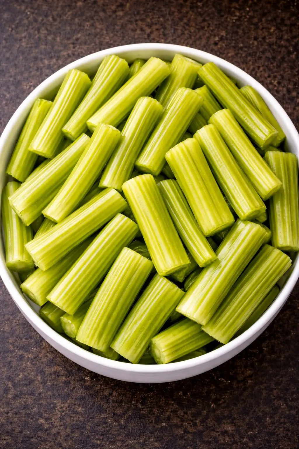 Proven Health Benefits of Celery & Nutrition Facts (Evidence Based)