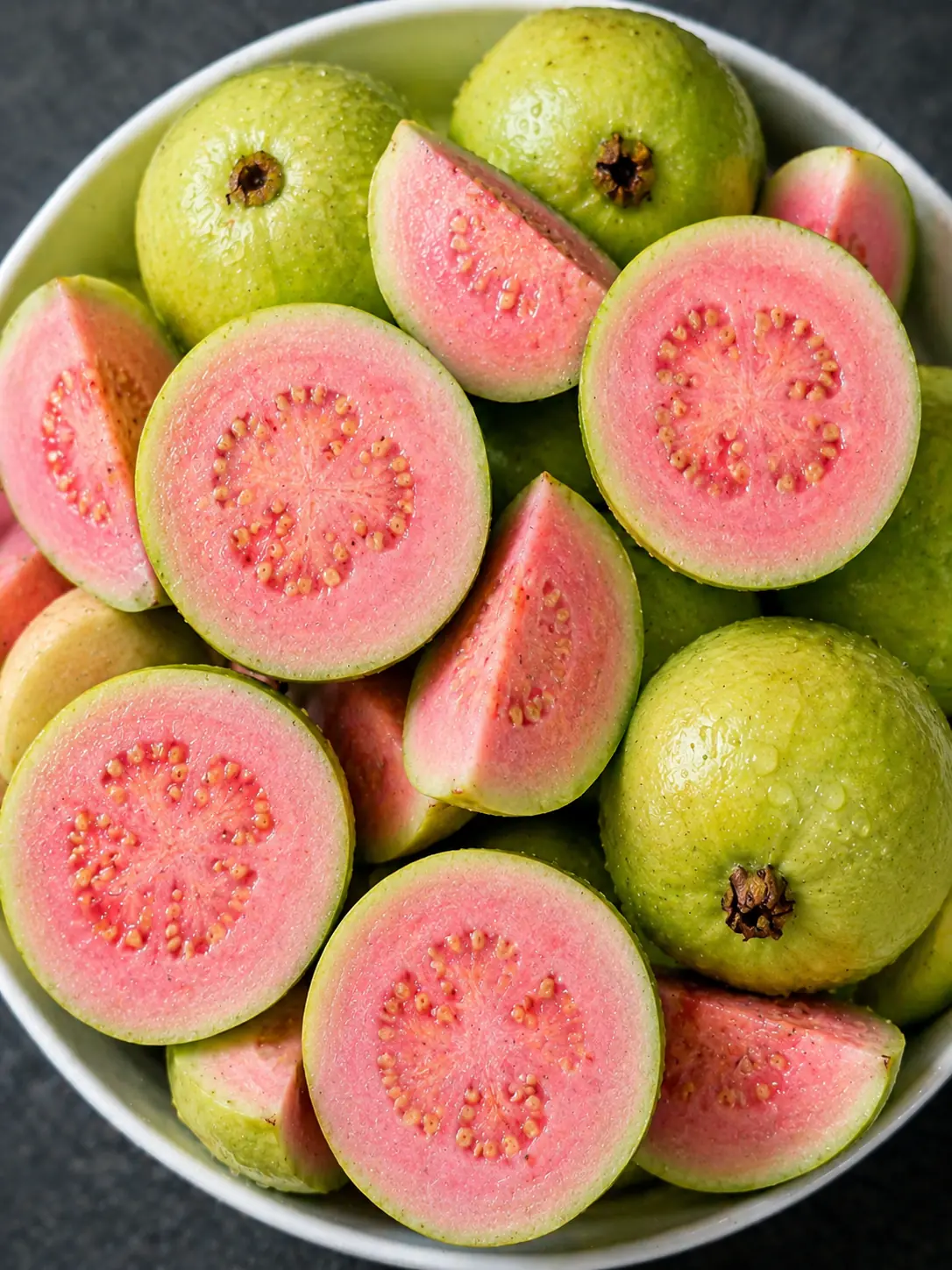 The Impressive Health Benefits of Guava Fruit and Leaves & How to Eat Guava (Evidence Based)