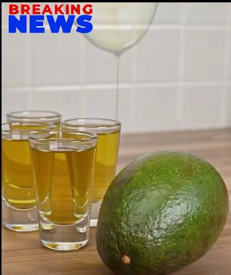 The Easiest Way to Make Avocado Oil at Home (Simple & Natural!)