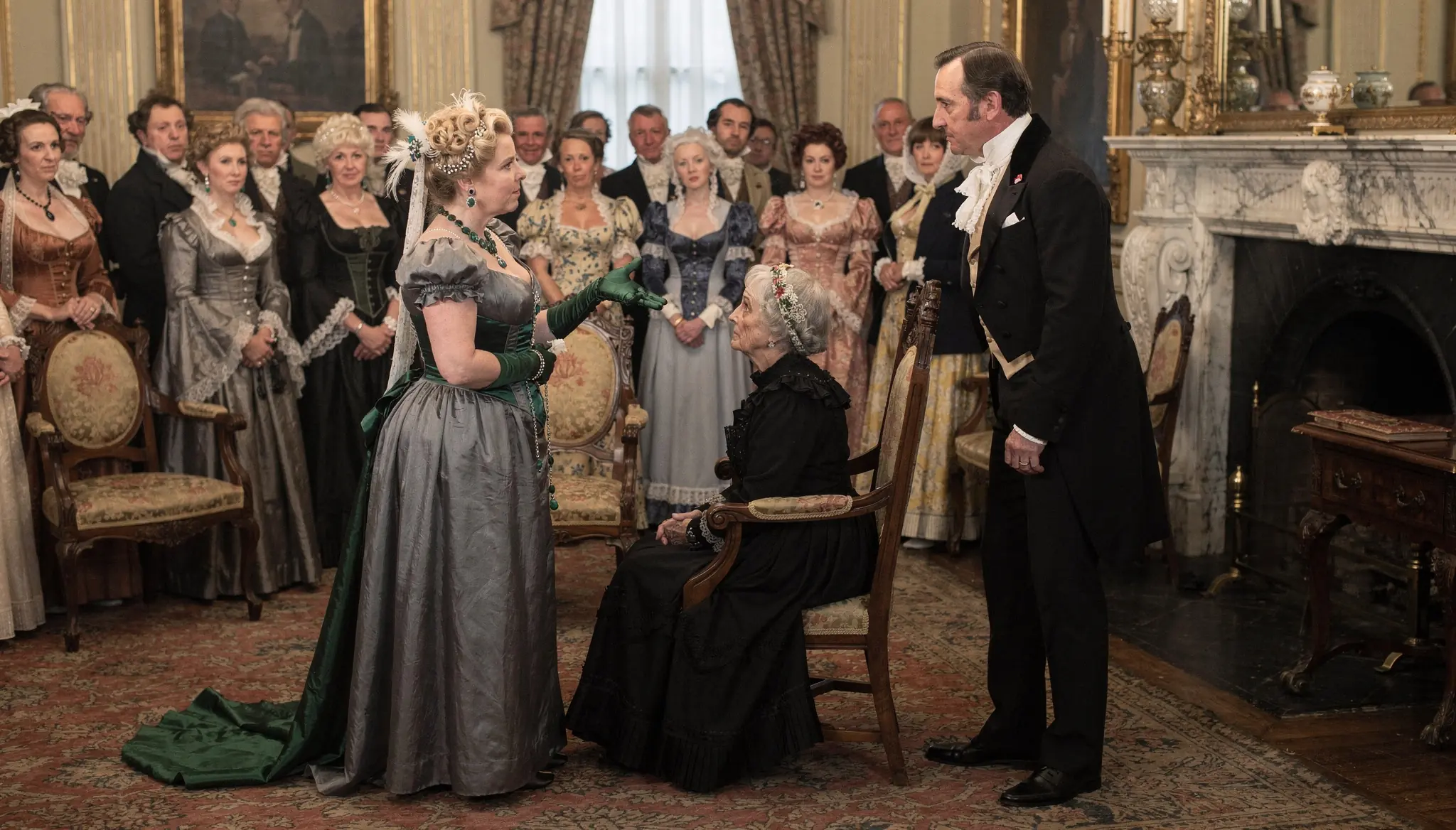A Kind Lady Defended an Elderly Dowager Being Insulted — Never Knowing She Was the Duke's Mother