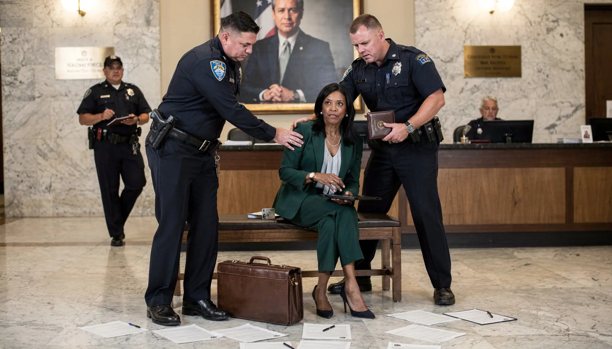 Cop Tried to Remove a Black Woman from City Hall — Then the Mayor Announced, “That’s the Governor”