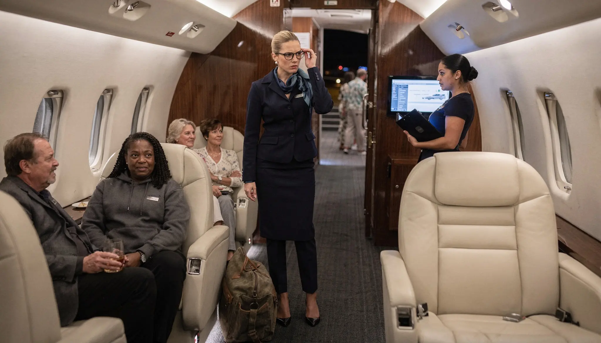 Flight Attendant Mocked a Black Billionaire on Her Jet — Next Morning, the Airline Lost Millions in 1 Day