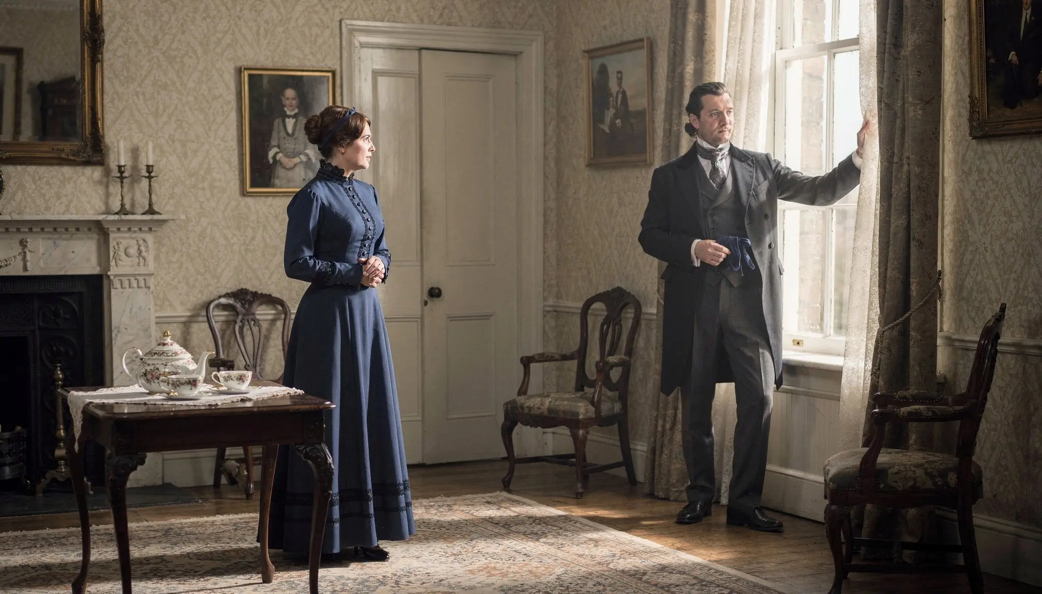 She Defied The Duke At The London Opera — And He Claimed Her With A Single Gaze From Afar