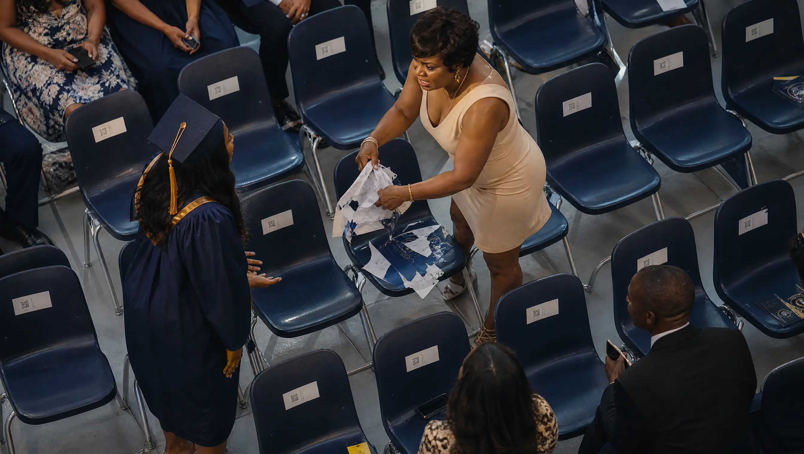 Stepmother Tore Up Her Mother's Seat at Graduation — Until the Valedictorian Gasped, "Mom?"