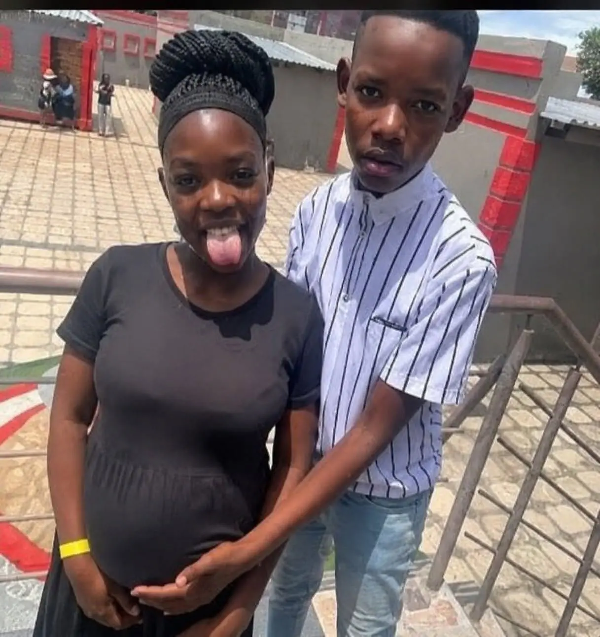 Back in 2010, She Became a Mother at Just 12 Years Old While He Became a Father at 15… But Wait Until You See What the Youngest Parents and Their Son Look Like Today