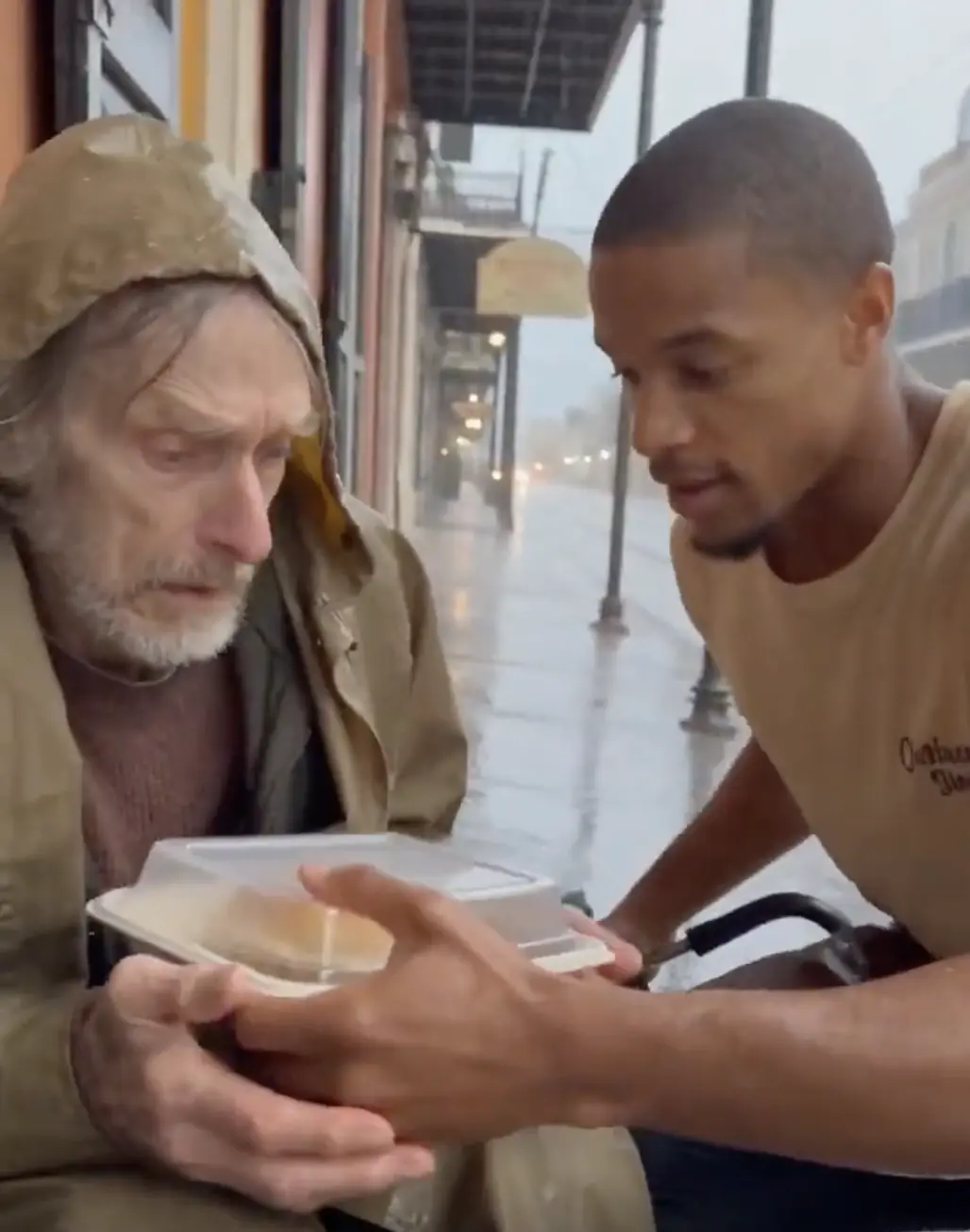 A Young Black Waiter Gave His Last Meal to a Homeless Old Man in the Rain — Then the Stranger Returned With a Secret He Had Kept for 40 Years