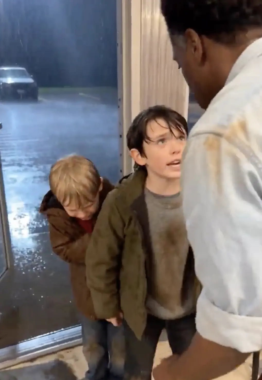 He Gave Two Homeless Brothers Shelter on a Freezing Night — 20 Years Later, Their Return Left Him in Tears